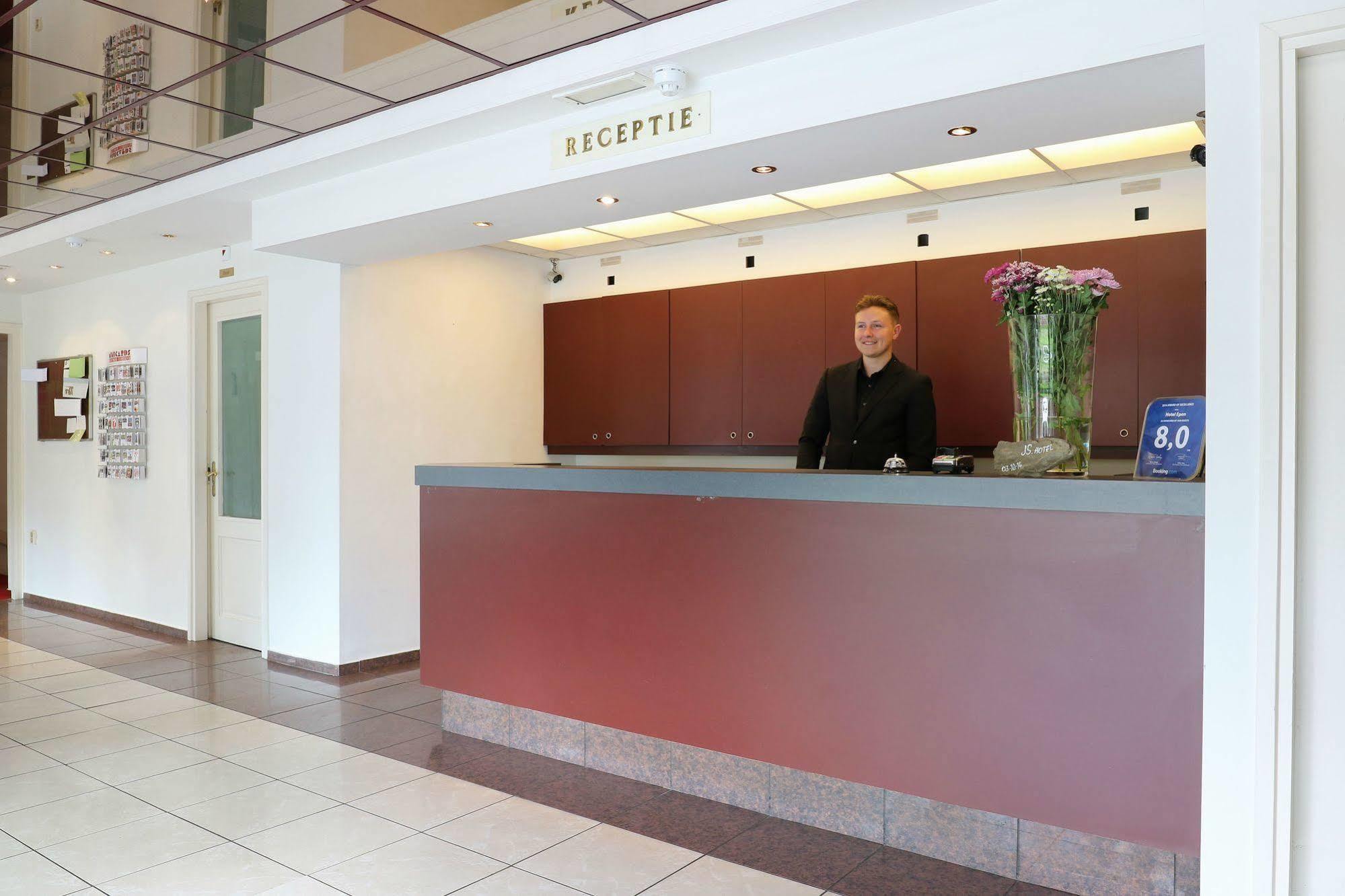 Js Hotel เอเพน ภายนอก รูปภาพ